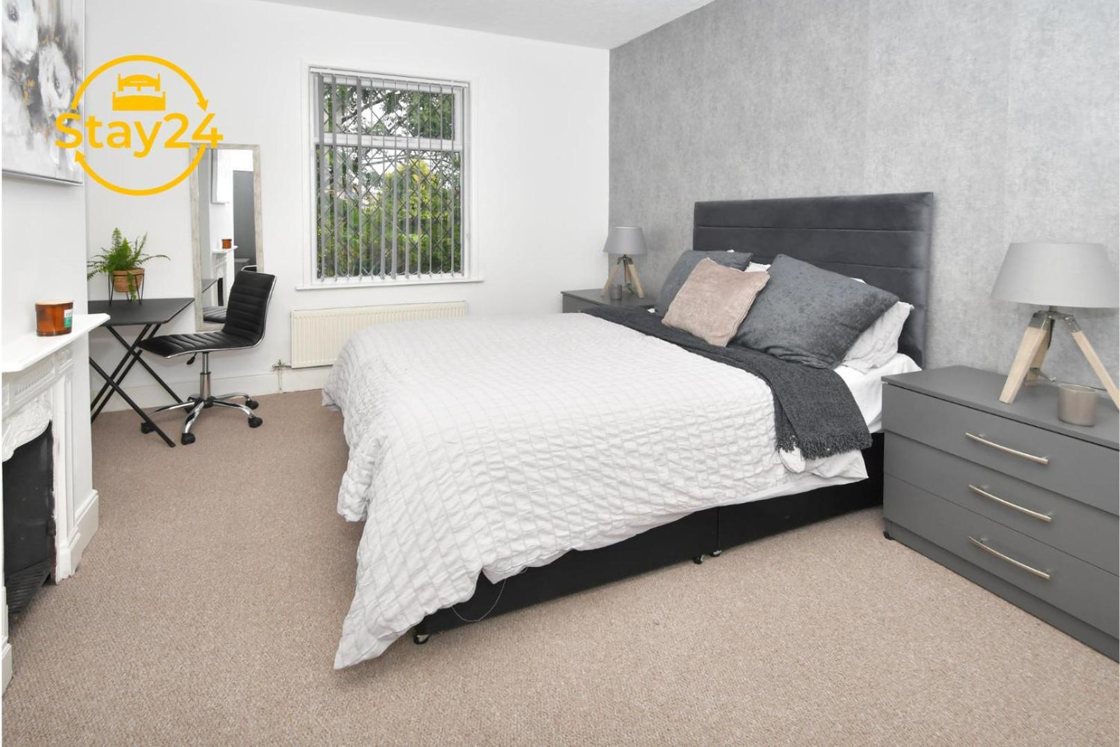 Hill Manor Apartment Stoke-on-Trent